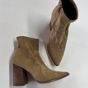 Steve Madden Boots Womens Size 9.5M Tan Suede Block Heel Ankle Western Booties